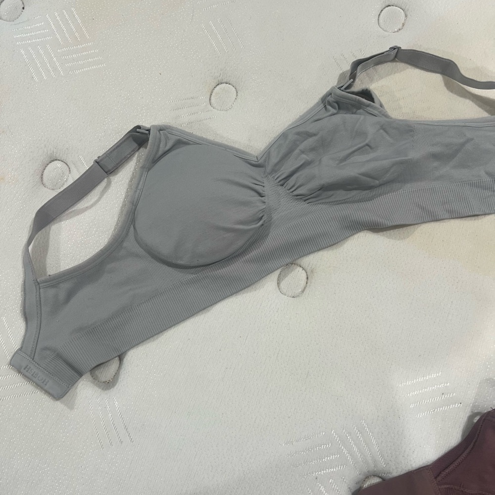 Gray Wireless Comfort Bra